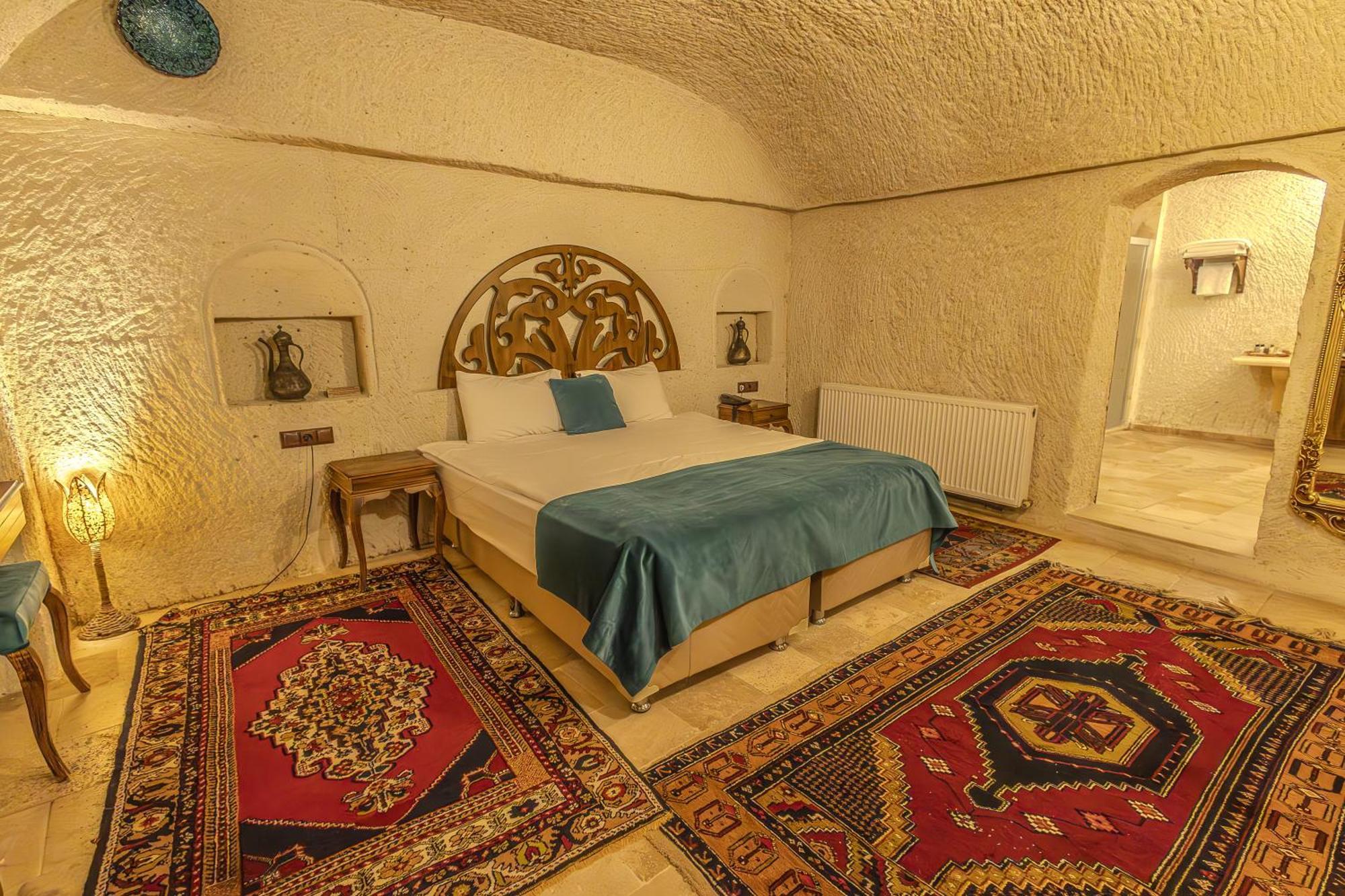 Milagre Cave Cappadocia Hotel Cavusin Exterior photo