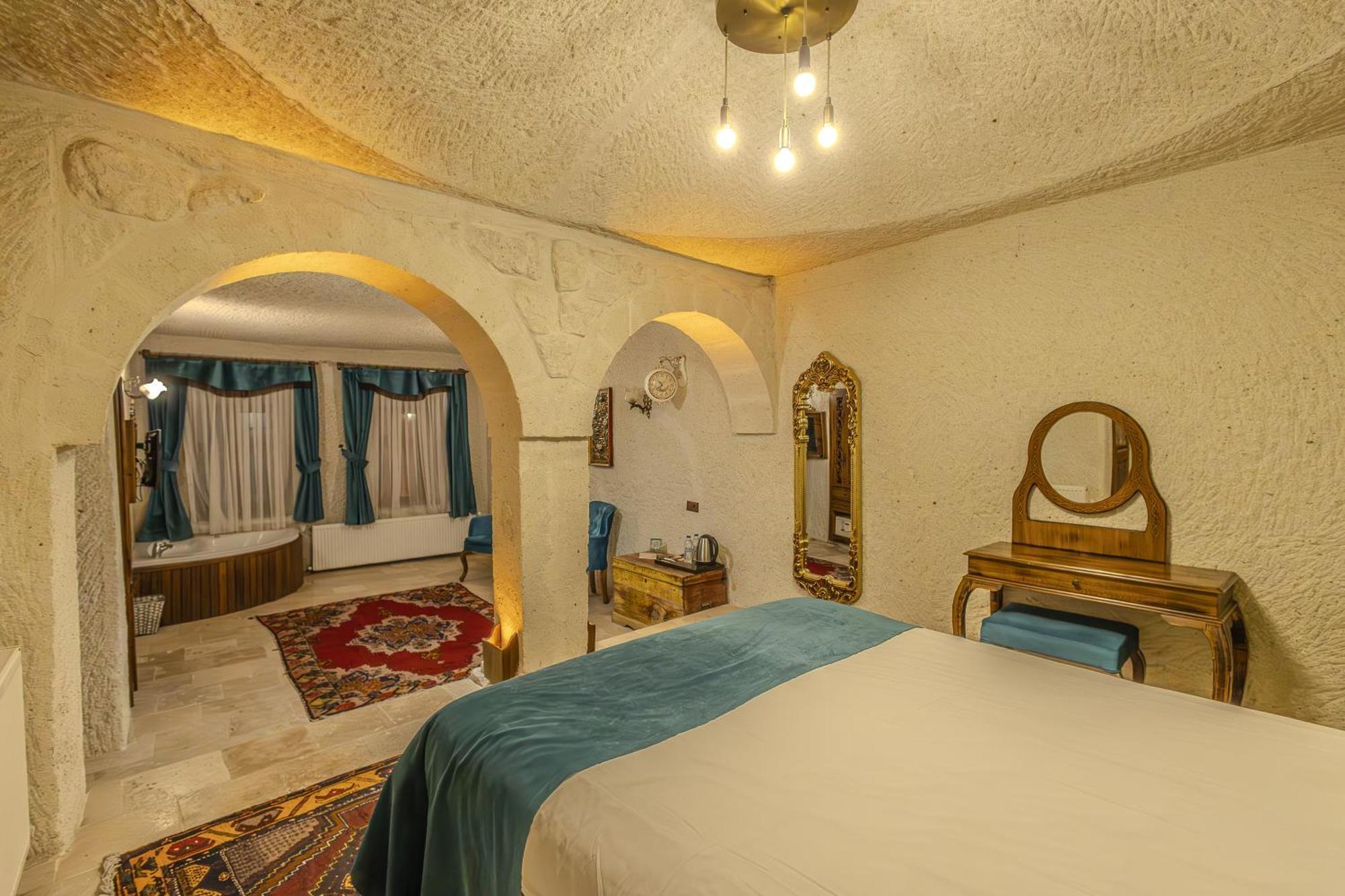 Milagre Cave Cappadocia Hotel Cavusin Exterior photo