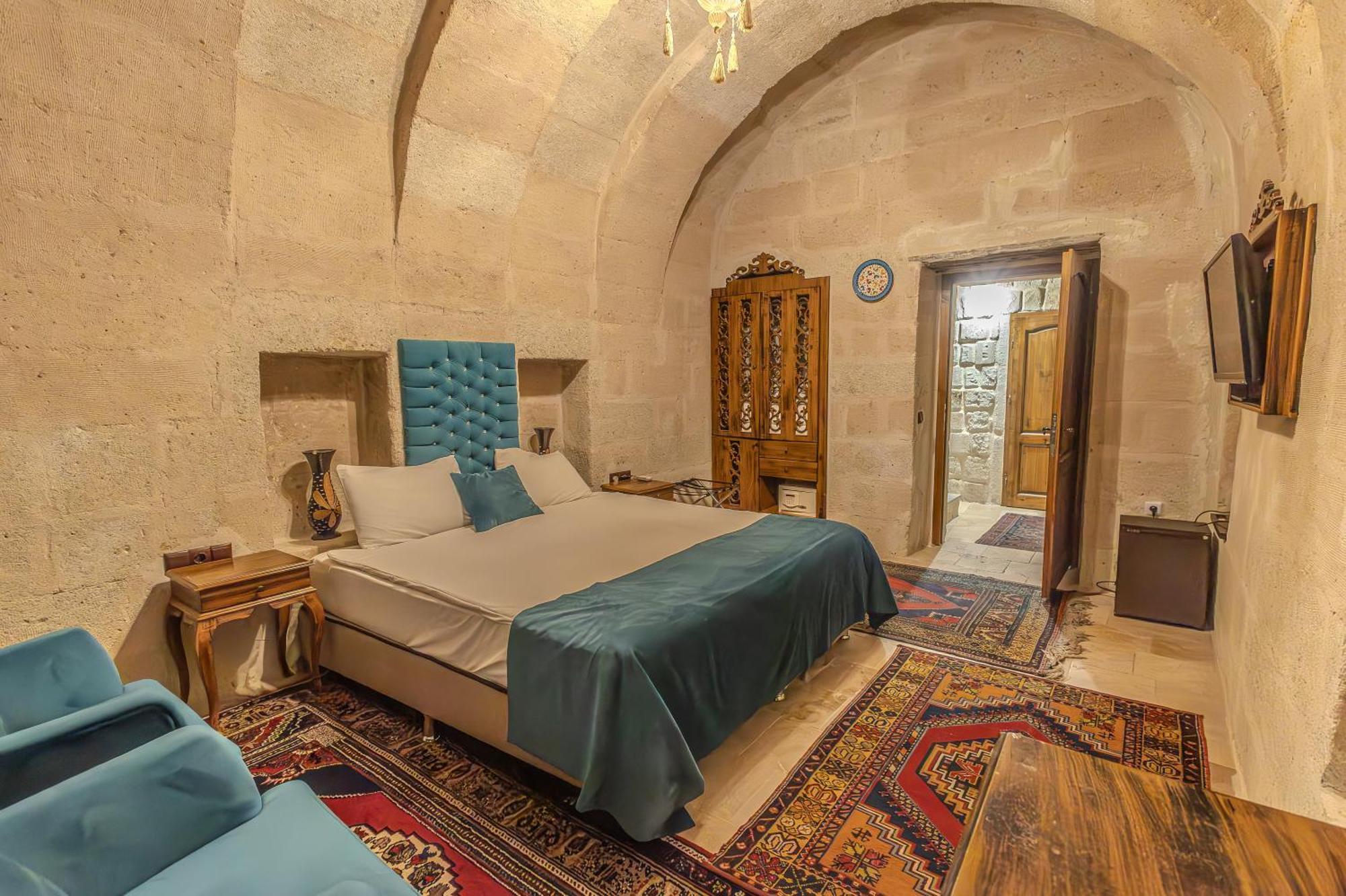 Milagre Cave Cappadocia Hotel Cavusin Exterior photo