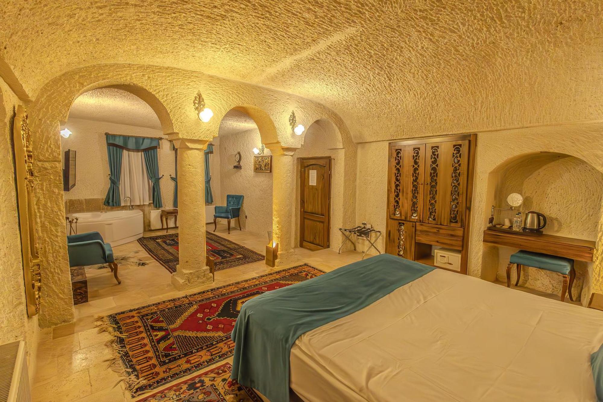 Milagre Cave Cappadocia Hotel Cavusin Exterior photo