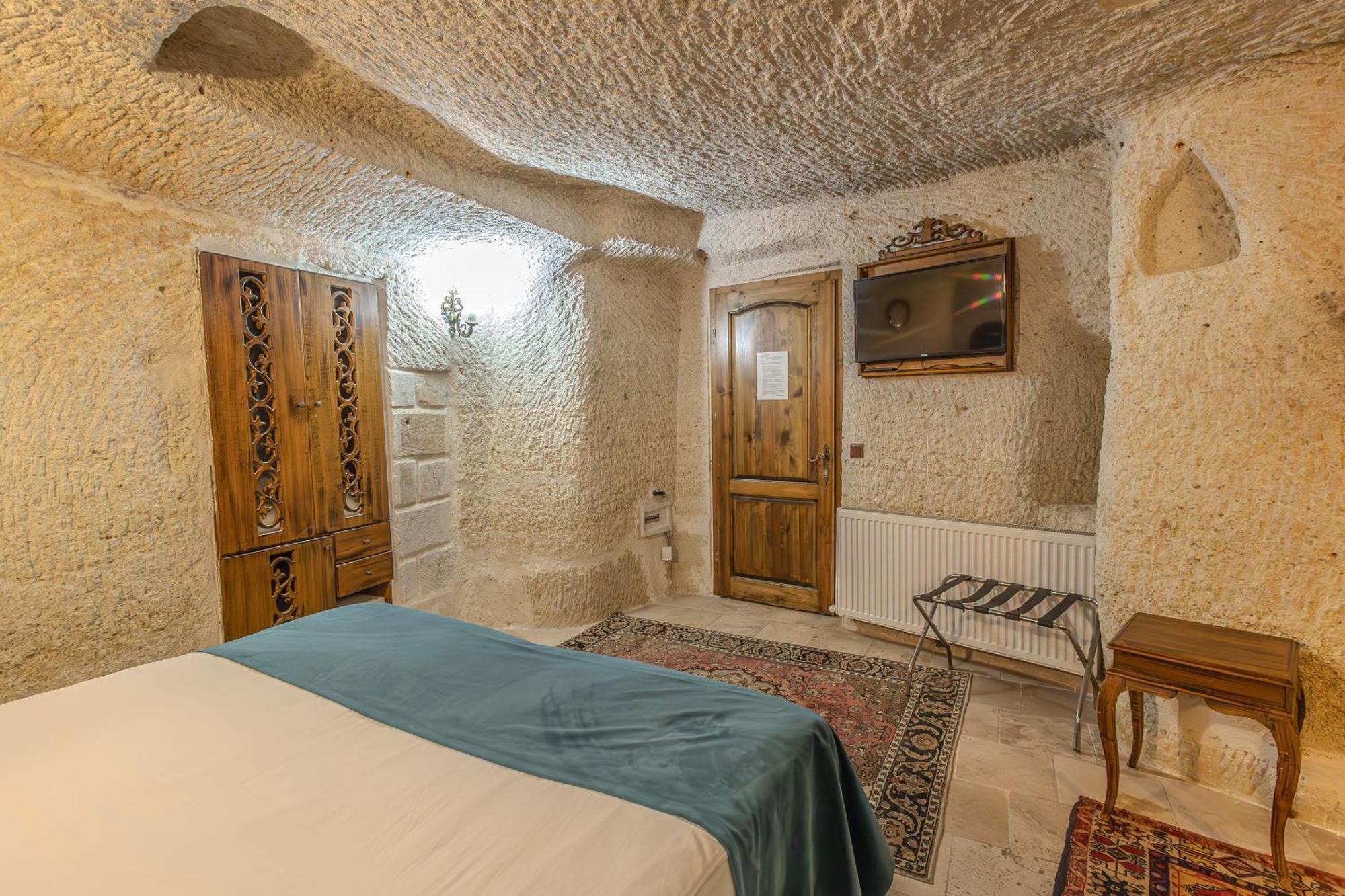 Milagre Cave Cappadocia Hotel Cavusin Exterior photo