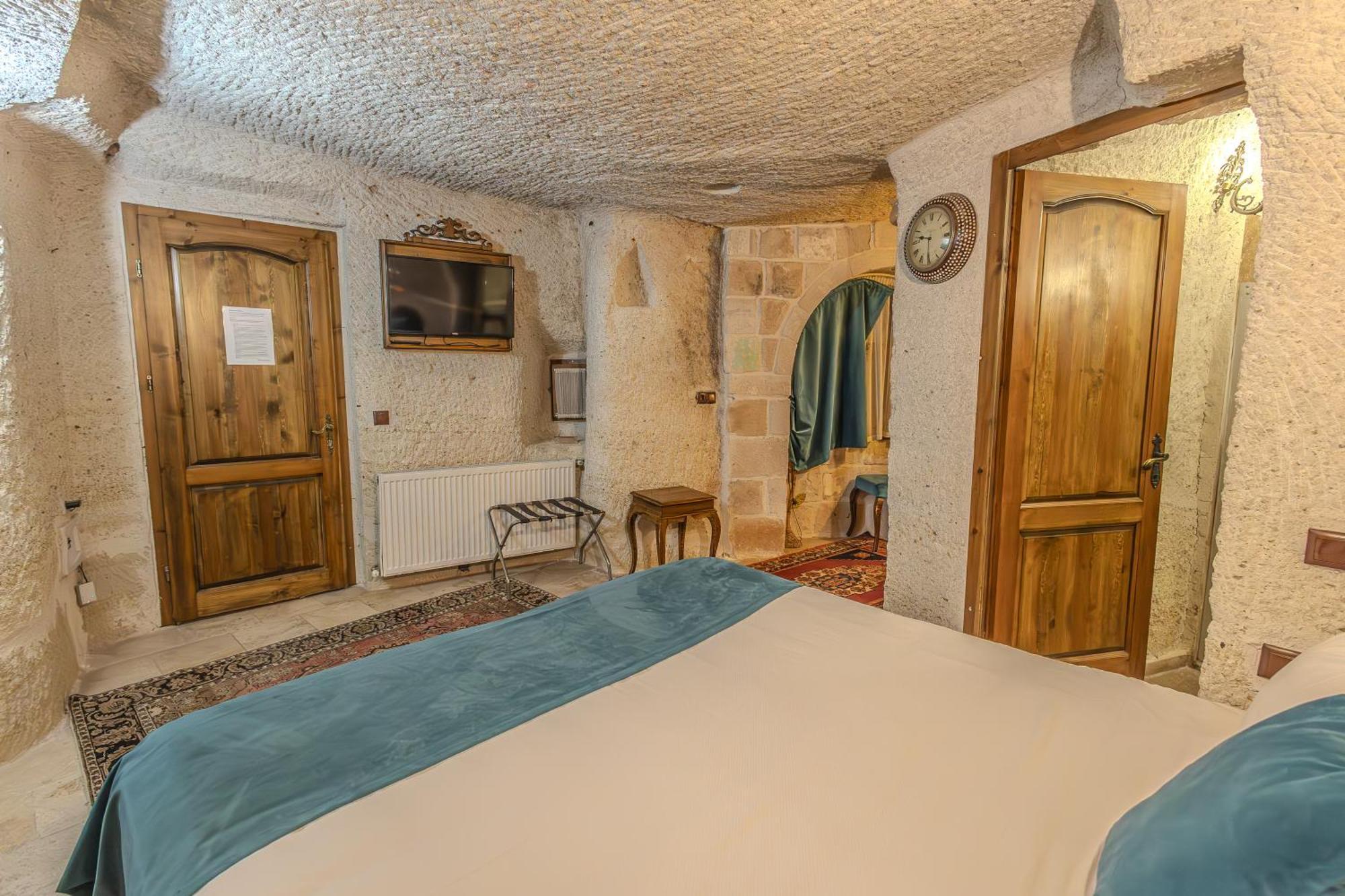 Milagre Cave Cappadocia Hotel Cavusin Exterior photo