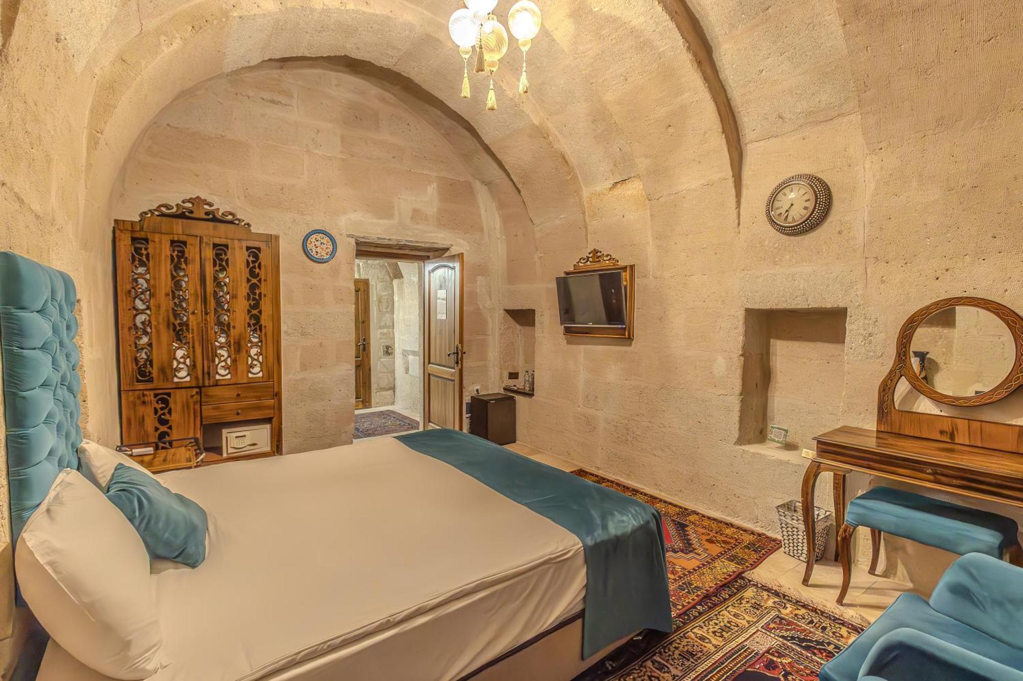 Milagre Cave Cappadocia Hotel Cavusin Exterior photo